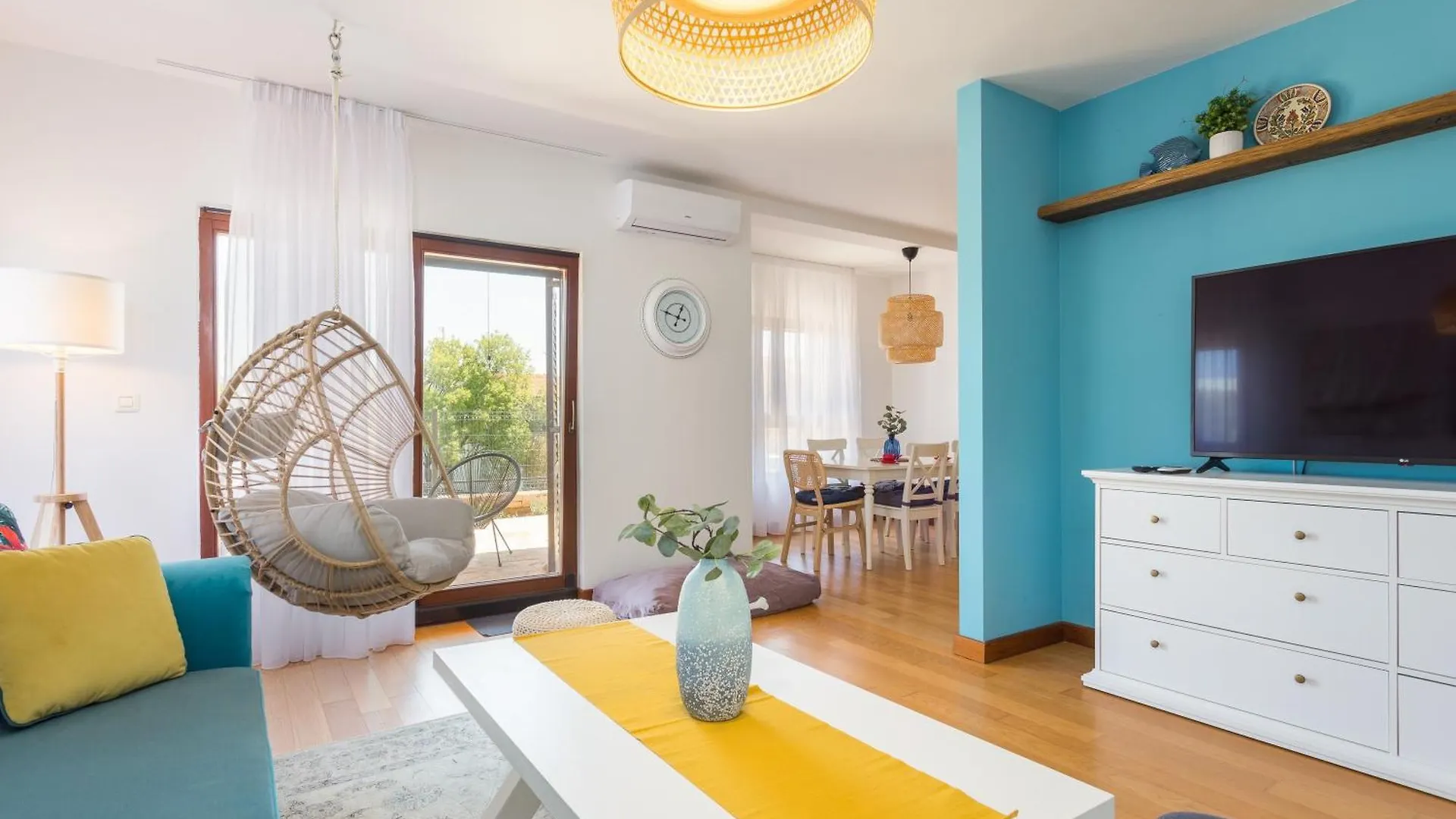 Apartments Cesare With Shared Pool Liznjan Croatia