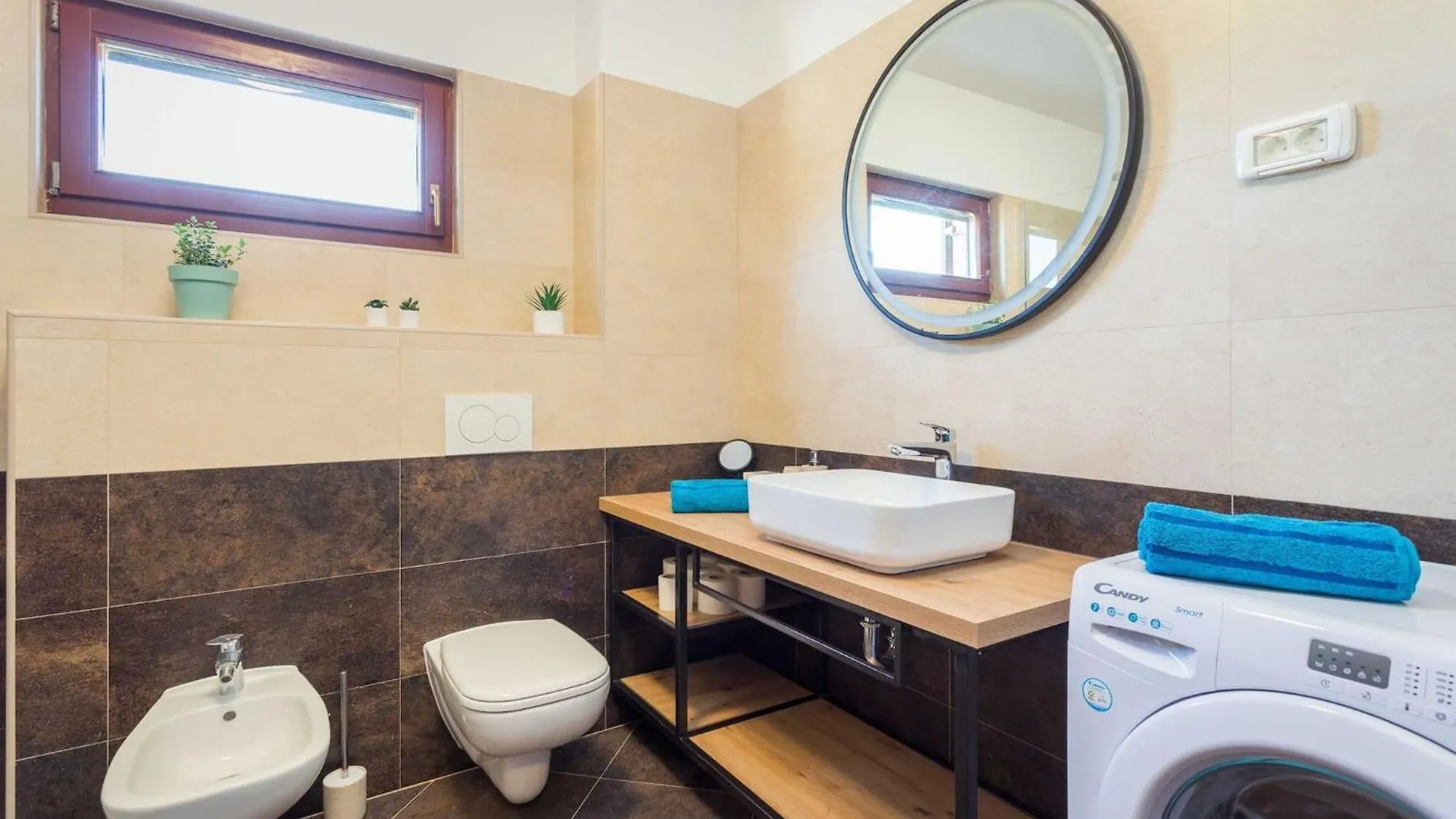 Apartments Cesare With Shared Pool Liznjan